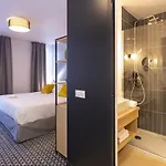 Odalys - Centre Les Docks Aparthotel 3*