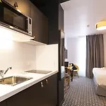 Odalys - Centre Les Docks Aparthotel