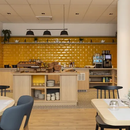 Odalys Centre Les Docks 公寓式酒店 3*