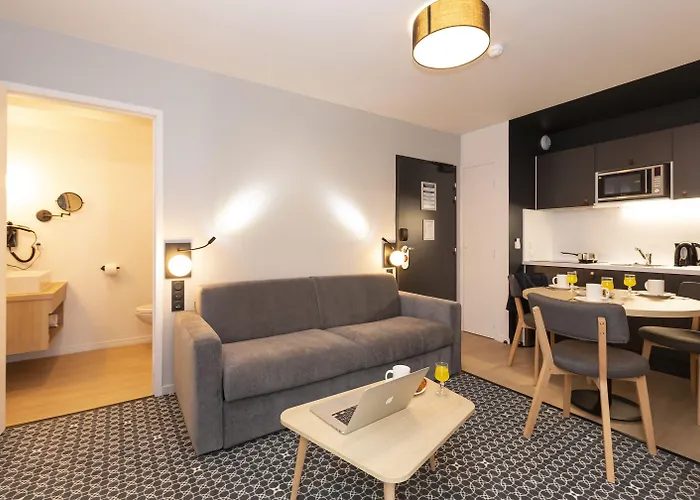 Odalys - Centre Les Docks 公寓式酒店 3*